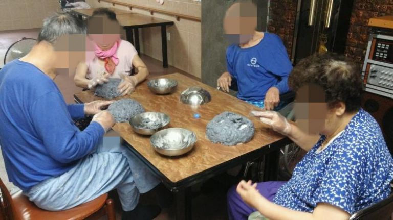 미술치료(탈 만들기)